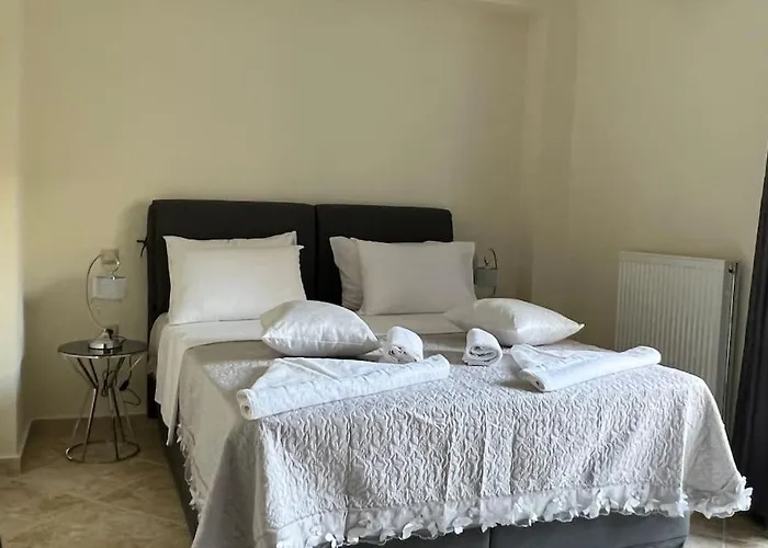 Anna Kavros Luxury Apartment