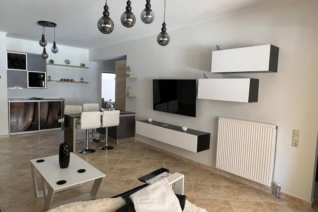 Anna Kavros Luxury La Canea